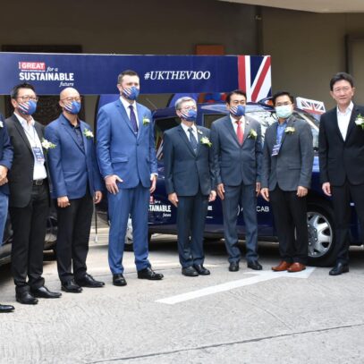 The British Embassy in Thailand organizes the EV 100 Roadshow seminar, showing the British electric vehicle technology and organizing a workshop on the UK-Thailand Smart City, the city stepping into the 26th COP